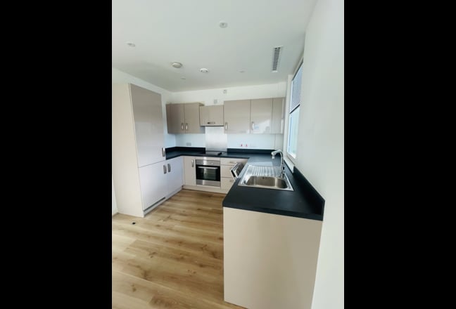 3 Bedroom flat in Colindale  Main Photo