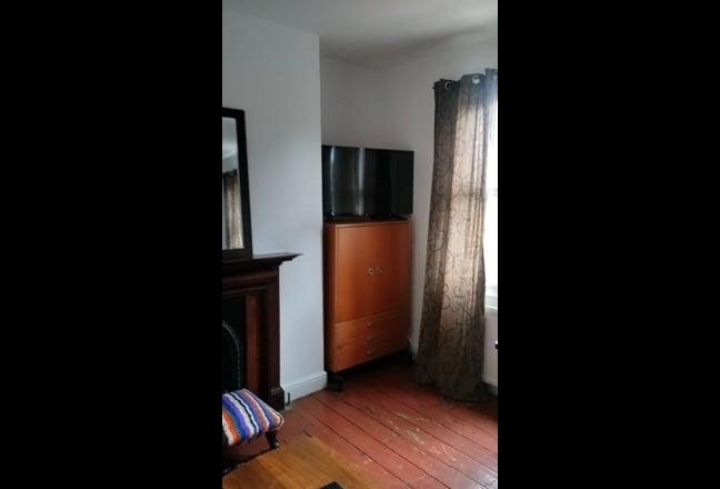 Large Double Room  Main Photo