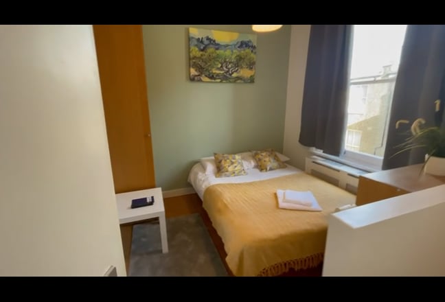Furnished Studio Flat in West Kensington, London  Main Photo