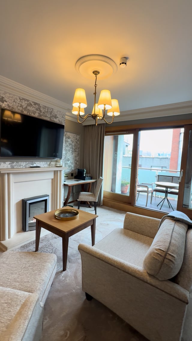 Brooks Hotel Room Tour