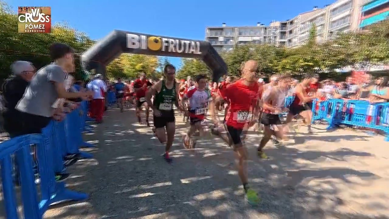 (IMÁGENES 6º CROSS PÓMEZ BARBASTRO) Guzmán Sanz (CA Jaca) y Marta Millaruelo (Pómez Barbastro) ganaron la prueba, que se disputó en el circuito de La Mina, donde hubo récord con 350 participantes inscritos.