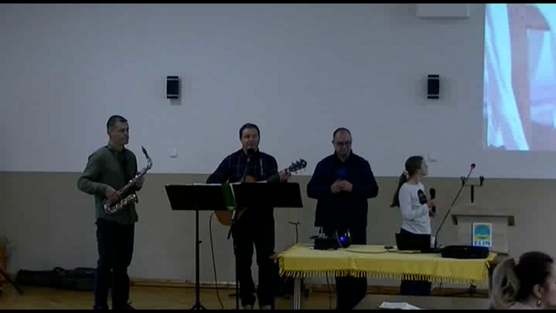 2025.10.19 Dni Trzeźwości - Wisła Oaza  Pieśń " Jezus Daje Nam Zbawienie " Wyk. Zespół Fundacji