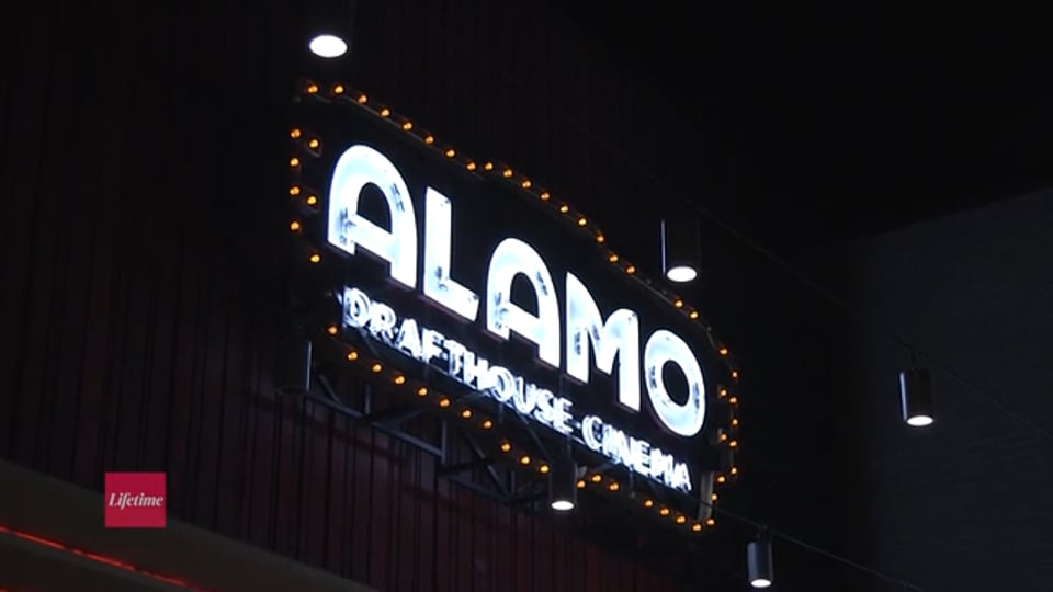 Cheers to the Holidays: Food, Drinks & Festive Fun