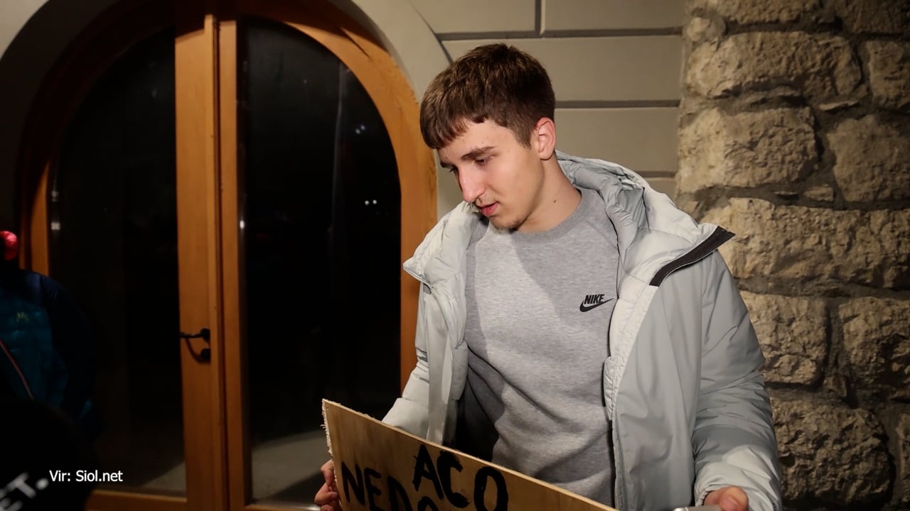 Družina iz Novega mesta: Tukaj nismo zato, ker bi bili proti Romom