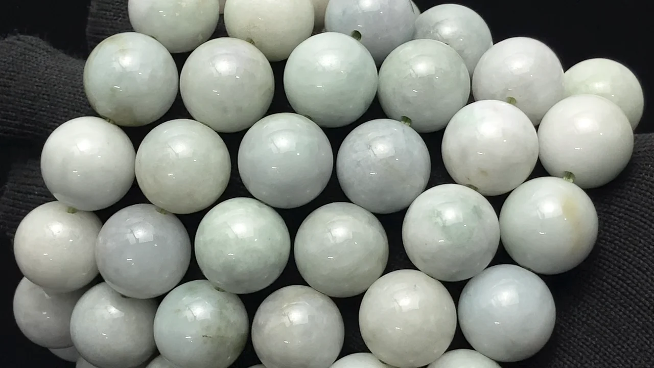 ビルマ翡翠（ジェイダイト） ラウンド16mm ブレスレット｜天然石ビーズ
