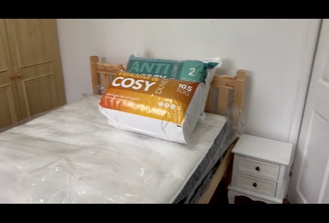 Two double rooms. Spacious house. Liverpool St. Main Photo