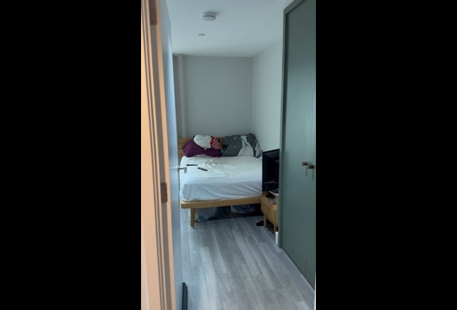 En-suite furnished room at Wembley Park Main Photo