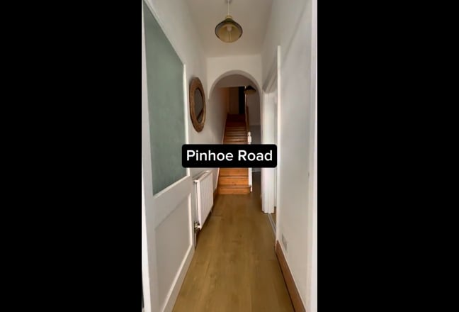 Pinhoe Road Main Photo