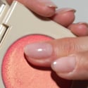 Vidéo: Rose - Roselighter Cream Blush Hedonista