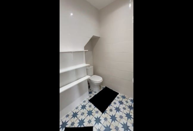 Double Room Ensuite Available 14/11 Main Photo