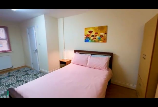 Double Studio Flat in South Kensington SW7  Main Photo