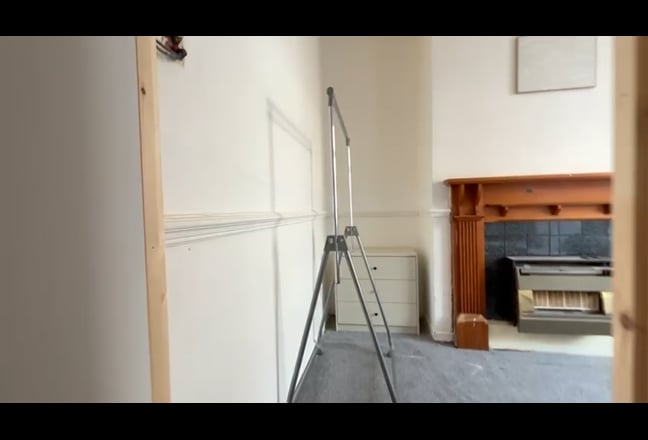 Brand New Rooms near Hollinwood Main Photo