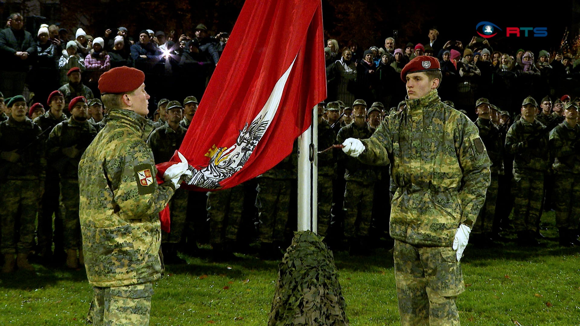 feierlicher-treueeid-angelobung-von-ueber-500-rekrutinnen-in-st-johann