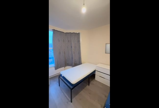 Double Room in Wood Green 🛌 Main Photo