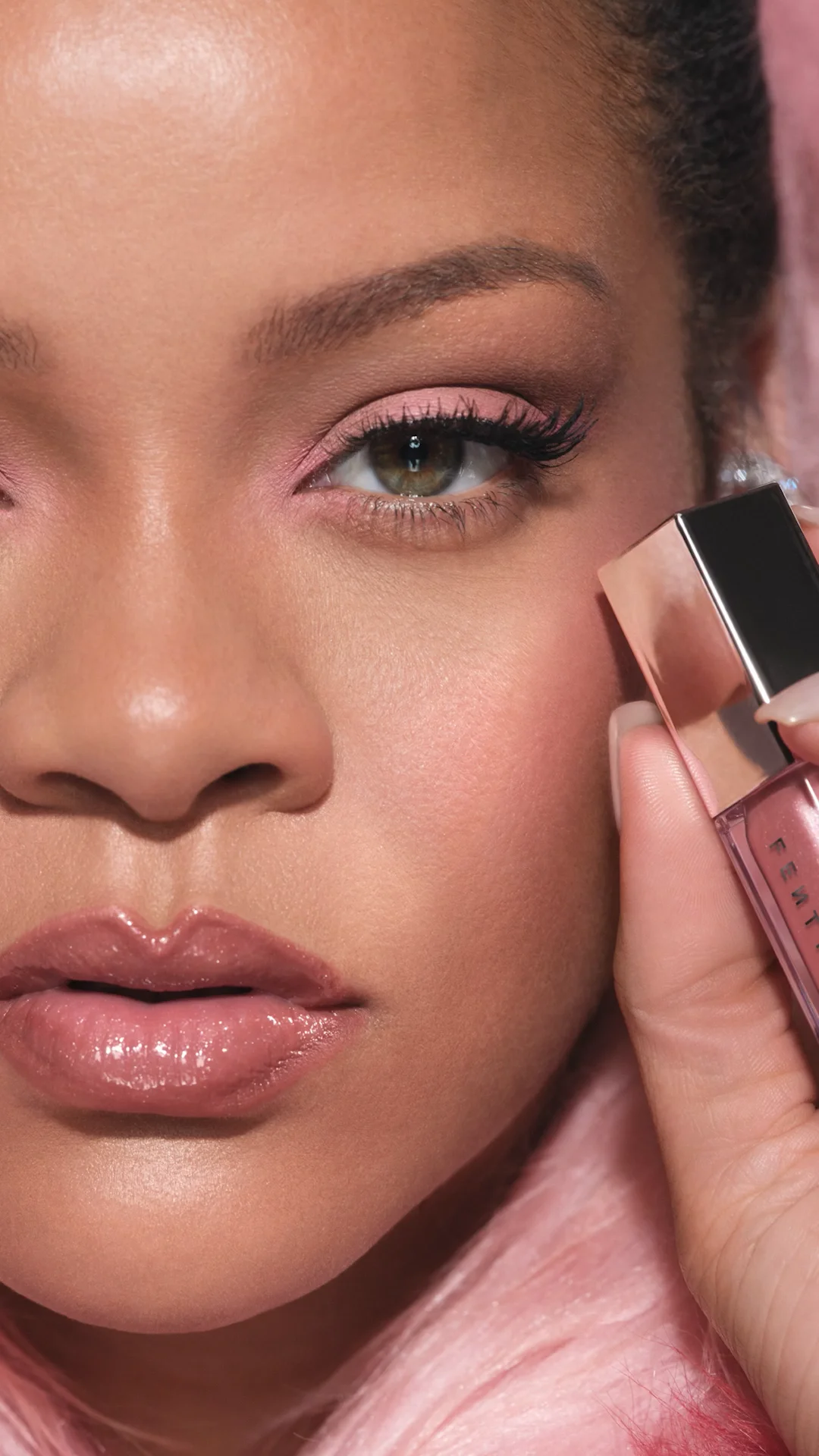 RiRi on Repeat Makeup Essentials | Fenty Beauty