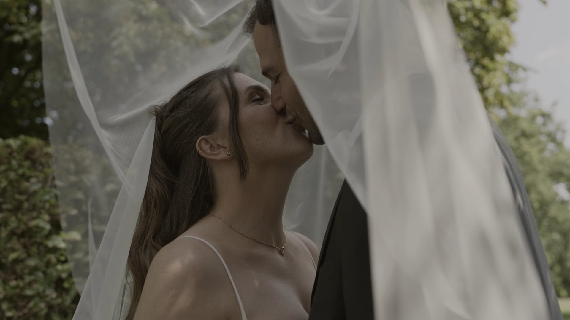 Teaser Trailer - Bart & Lotte - "Golden Hour"