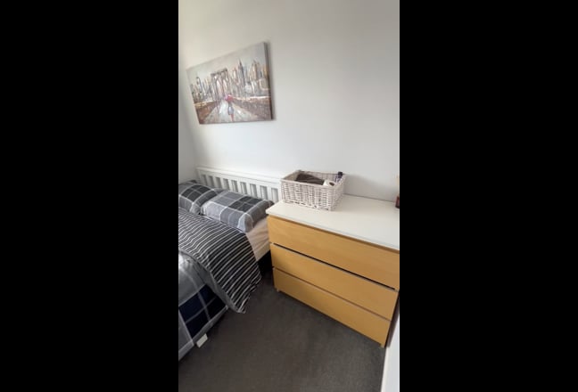 Room for Rent – £150/week (All Bills Included) Main Photo