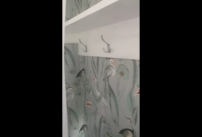 Private Room in Family Home Main Photo