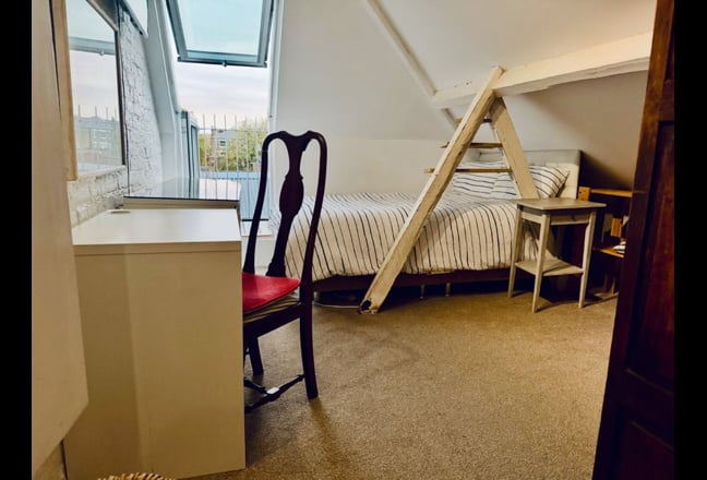 Loft room with terrace with a view Main Photo