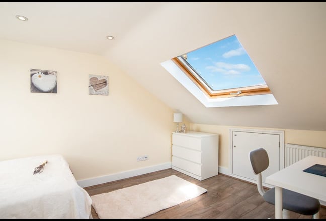 ✨Large Ensuite Double Room near Fulham Broadway!🏡 Main Photo