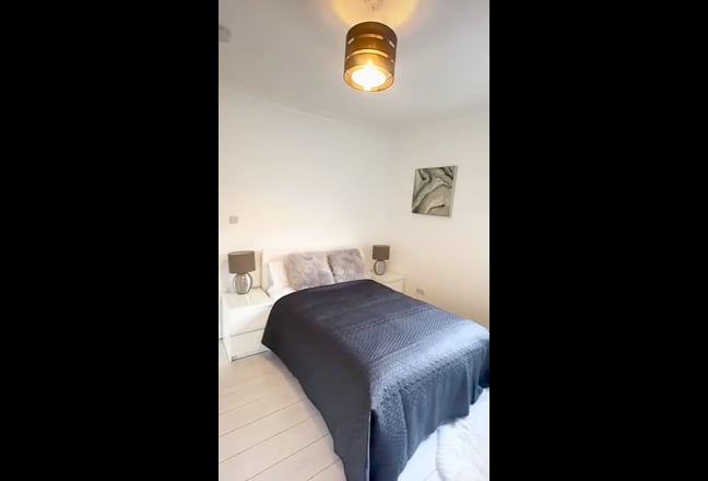 Double bedroom  Main Photo