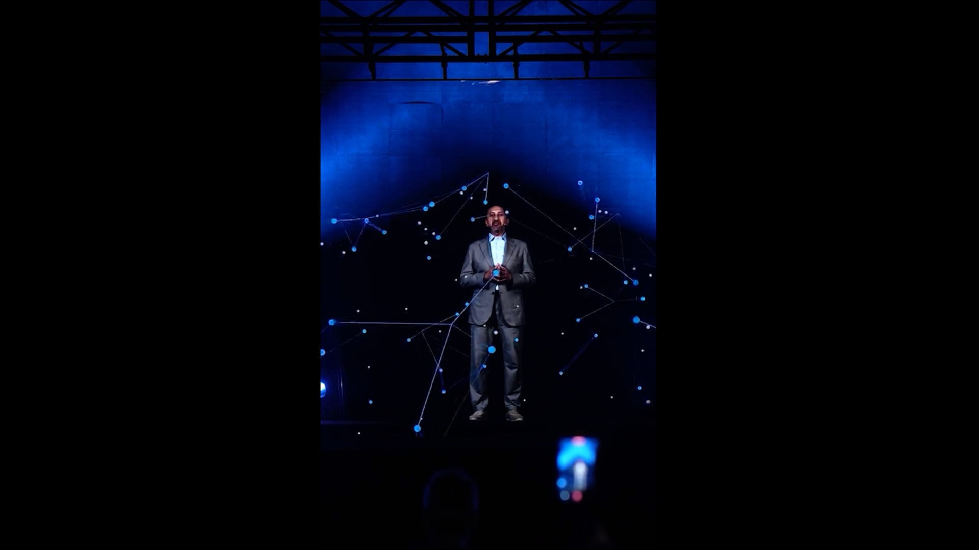 5G HOLOGRAM PRESS MEETING