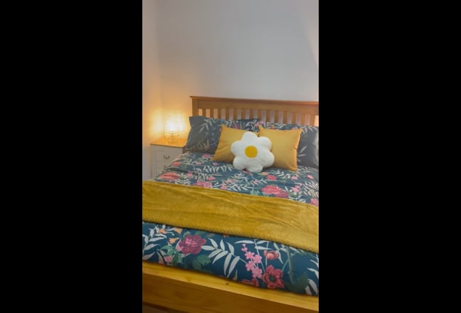 Furnished Double Room Main Photo