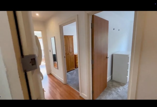 Cozy, Spacious, and Modern Double Room in Walworth Main Photo