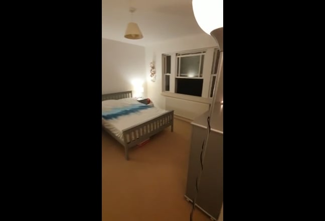 ✨ Ensuite Double in HUGE house near river  Main Photo