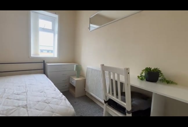 Brand New, Double Bedrooms In Centre of Failsworth Main Photo