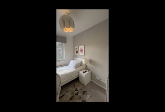 🍀Lovey Single Room in E1 NOW🍀 Main Photo