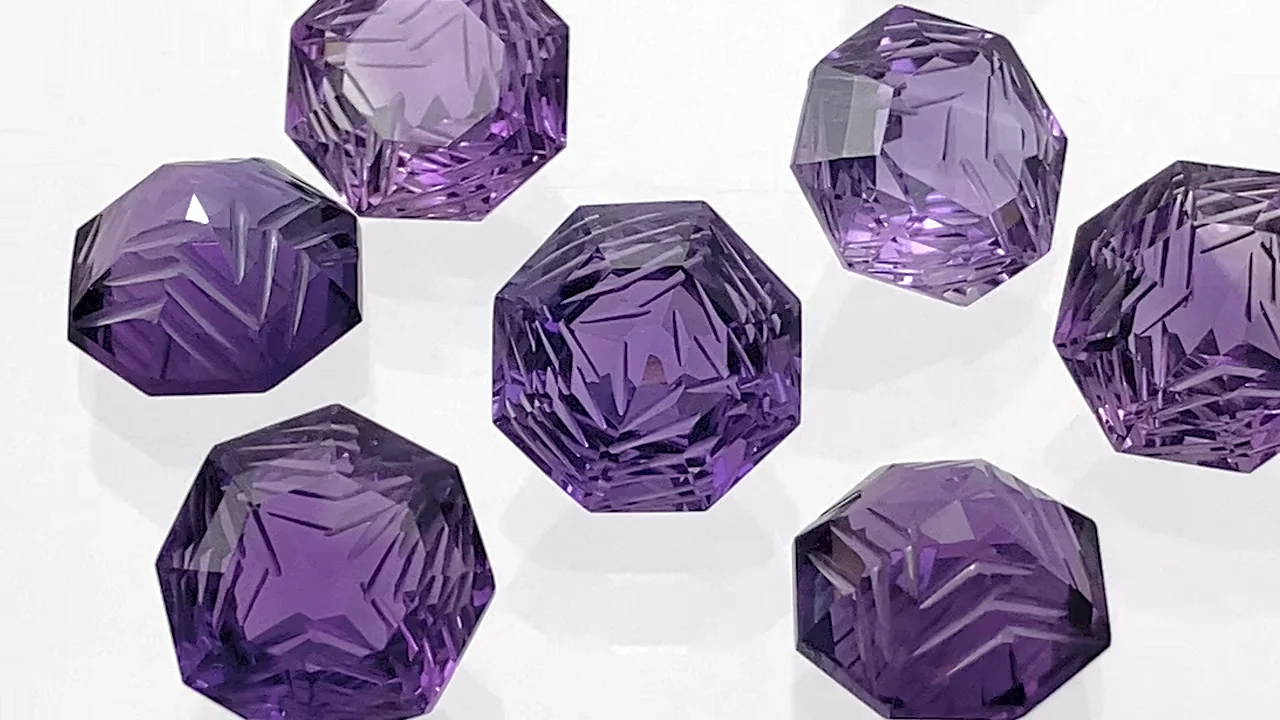 宝石質アメジスト ルース オクタゴンカット12×12mm 1粒｜天然石ビーズ