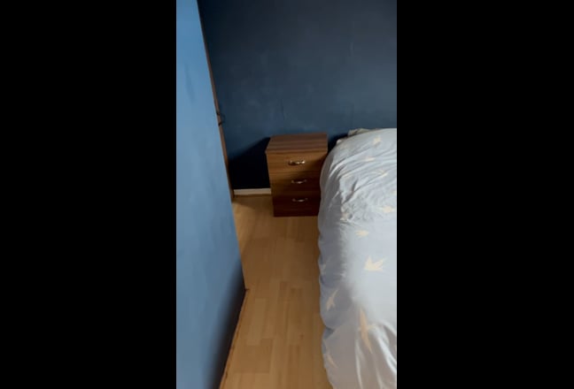 Room Available in Castleford Main Photo