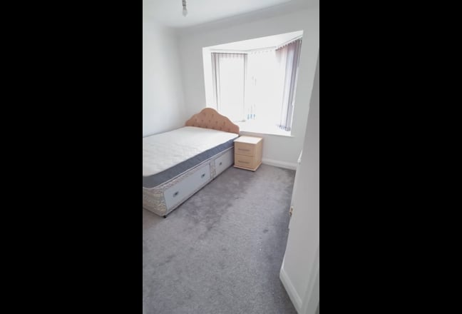 Double Room / Ensuite Room in Media City  Main Photo