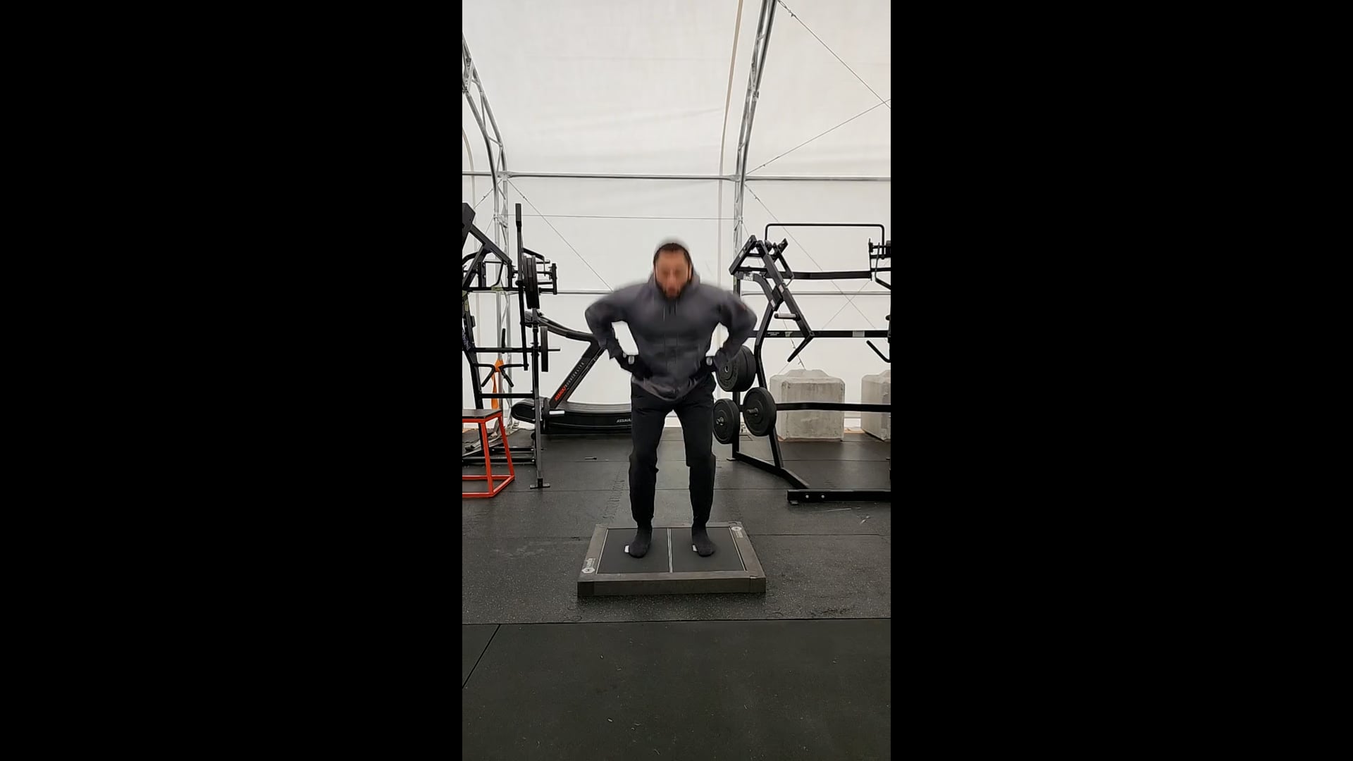 Watch micah awe's Vertical Jump: 18 inches