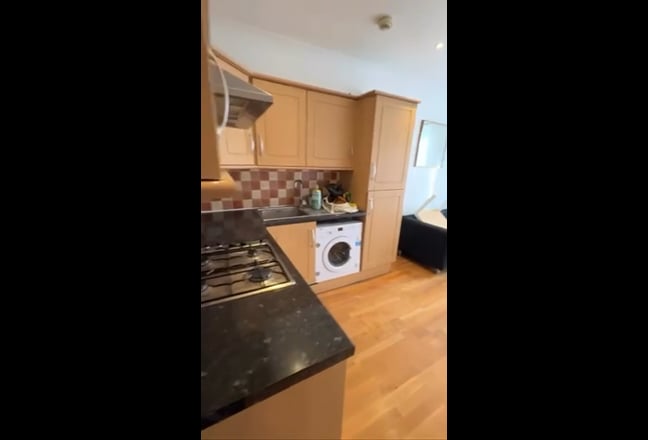 Double room to share  Main Photo