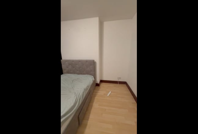 One Very Large Room Available Asap for Rent Main Photo