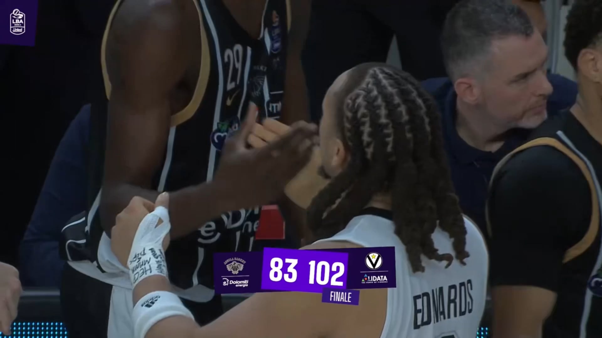 Basket, la Virtus torna a vincere. A Trento finisce 83-102 per le VNere