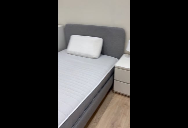 En-Suite | All-Bills Incl | Extra Wardrobe Space Main Photo