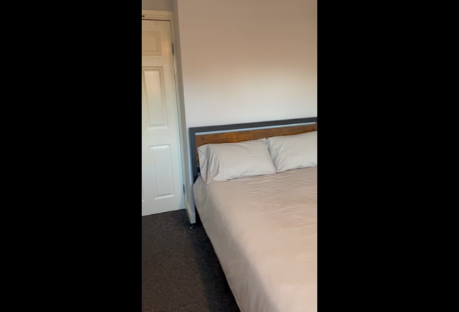 Double room with ensuite Main Photo