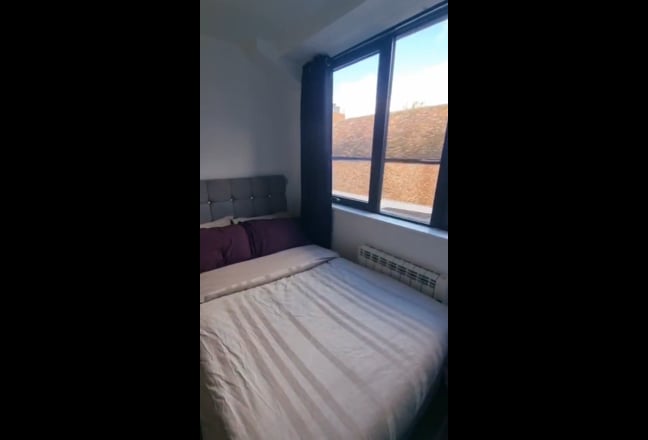 Bright and spacious Double Room Main Photo