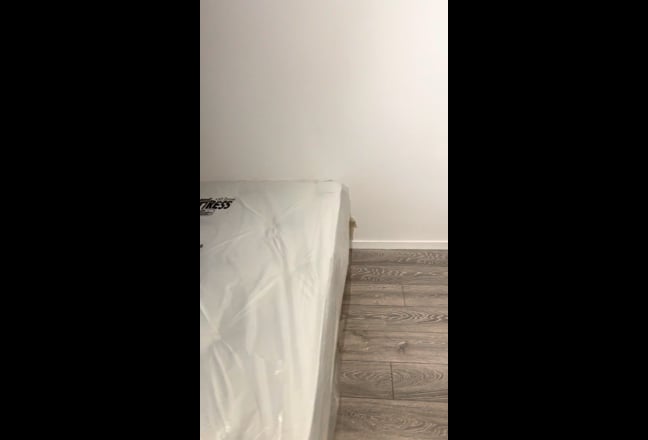 Newly Renovated ensuite Rooms with Kitchenette Main Photo