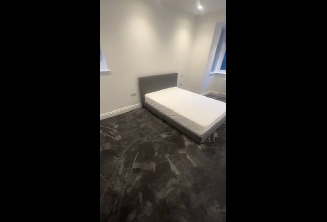 Newly Luxury Furnished Spacious Apartment. Main Photo