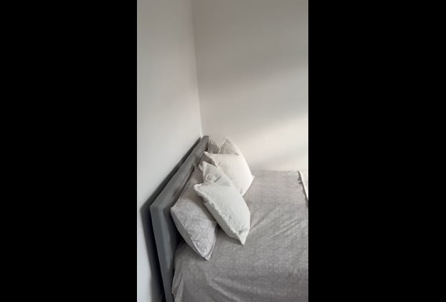 Lovely Double Room 3 mins from Upney/District Line Main Photo