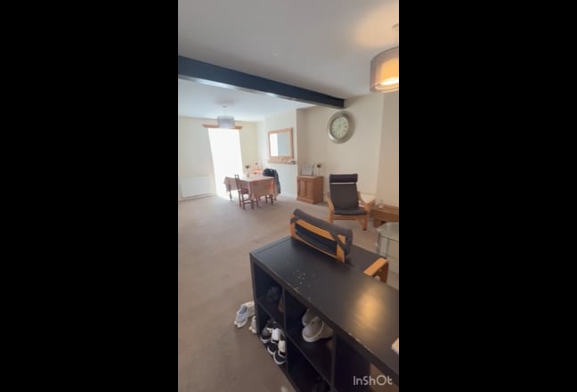 Double rooms for rent - Female Only Main Photo