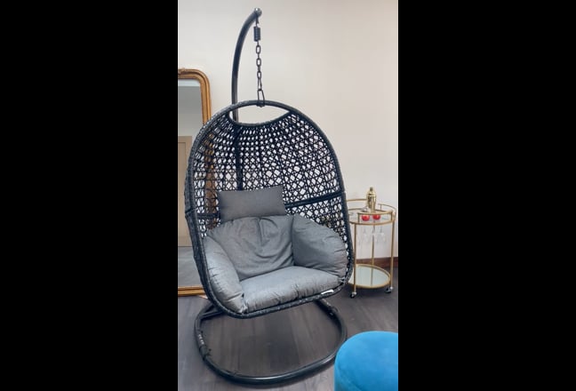 Spacious King Size Room In Friendly 3 bed/ 1 Ca Main Photo