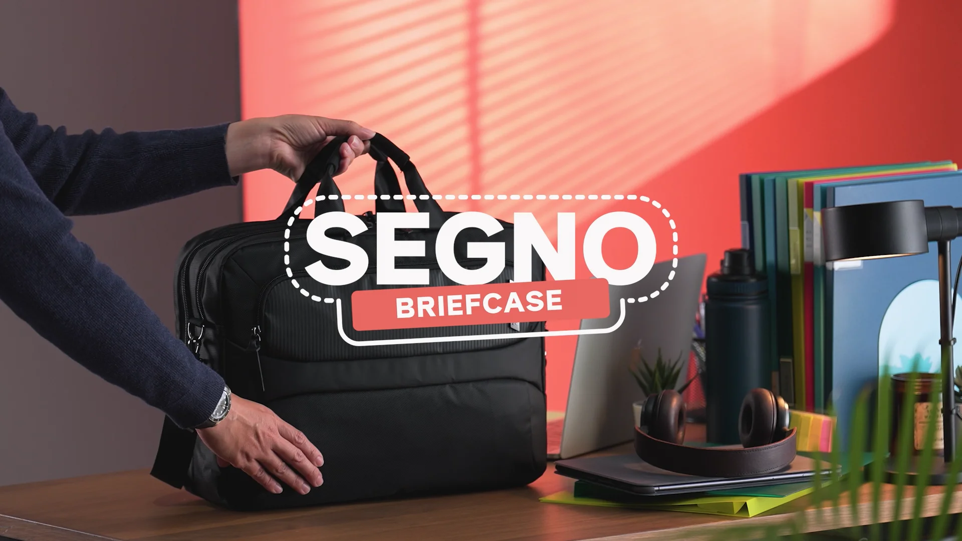 セグノ ブリーフケース ブラック｜スーツケース、バックパック