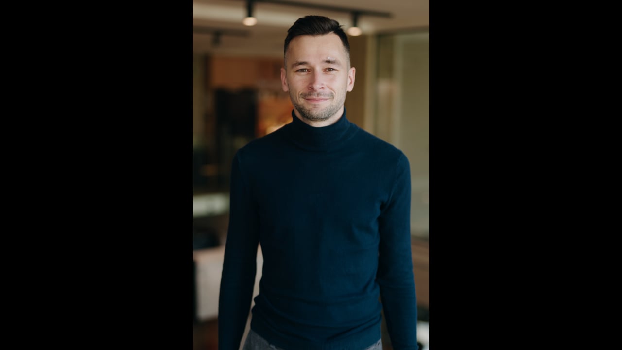 
        
          Vojtěch Bořil
        

        
          –
        

        
          Chief Revenue Officer
        
        