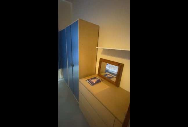 ✨ Double Room Available in Camden–Private Bathroom Main Photo