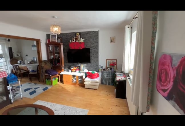 Two rooms available for rent  Main Photo